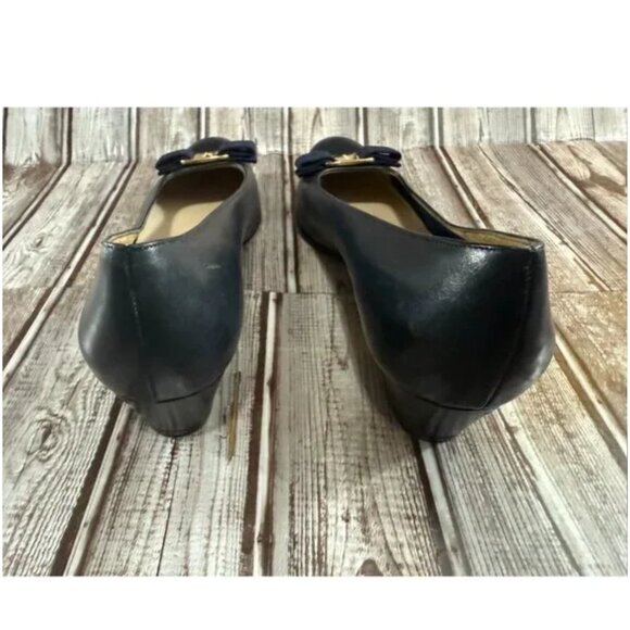 Luxury Salvatore Ferragamo under $100! Size 10.5 AAAA - Picture 2 of 6